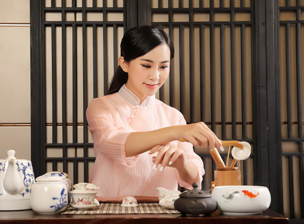 经常去长沙天心靠谱男士会馆，这家私藏已久的店推荐给你